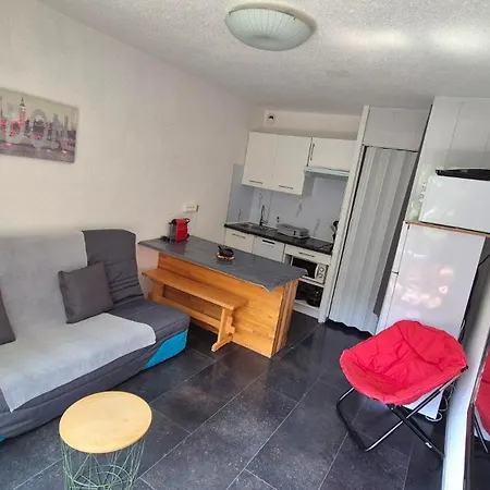 Immeuble Val Benoit Coeur Station 4 Couchages Face A La Piste De L'aiguille Allos